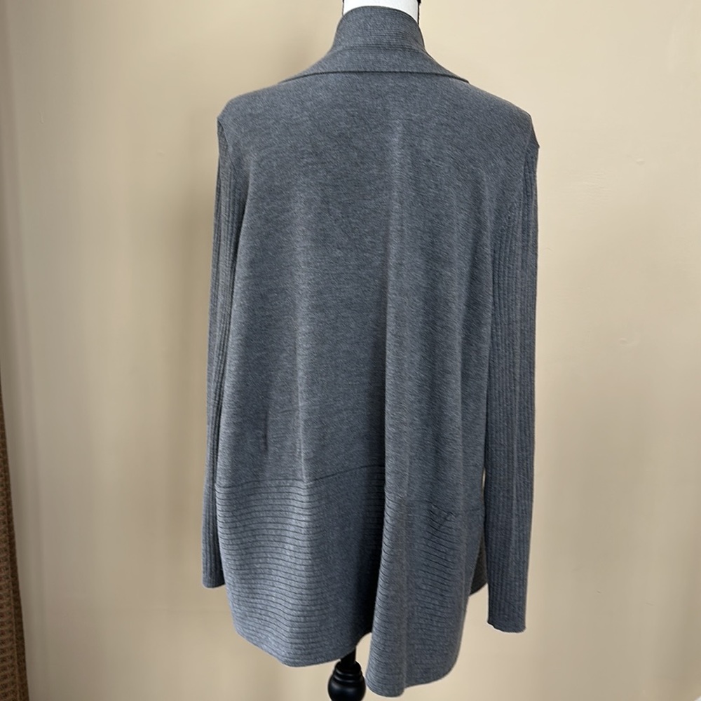 Avenue Gray Open Front Cardigan (Size 18/20) - Picture 7 of 12